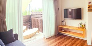 獨棟房屋 (Ocean Aroha Resort C) | 起居區 | 平面電視