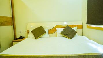 Luxury Double Room | Free WiFi
