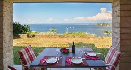 Lovely apartment in Piran with house sea view
