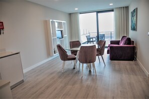 Suite, 2 Bedrooms, Kitchenette, Ocean View | View from room