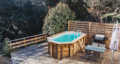 Cocooning cottage with Balnéo 2 places, private pool and wooden terrace
