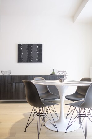 Apartment, 1 Bedroom | Living area | Flat-screen TV - Chez Elysée (Brussels)