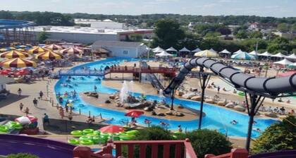 Kaunis 5BR Cape Cod Beach Front moderni koti w / upea panoraamanäkymä vesille