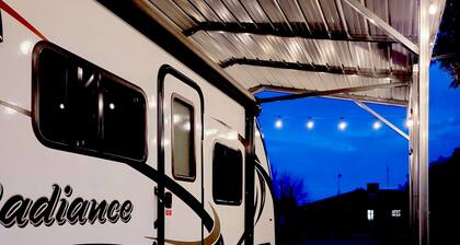 Clovis Country Cozy Camper