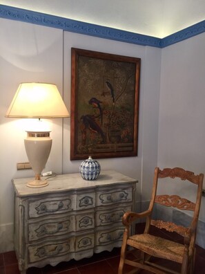 Interior detail - Hotel Finca Los Pilares de Ronda (Ronda)