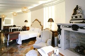 Soundproofing, free WiFi, bed sheets - Hotel Finca Los Pilares de Ronda (Ronda)