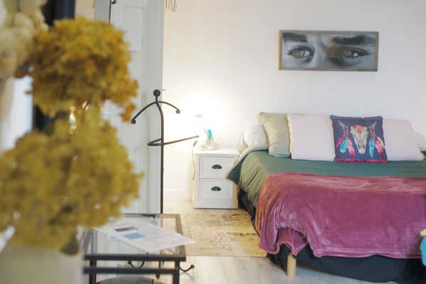 1 bedroom, iron/ironing board, free WiFi, bed sheets