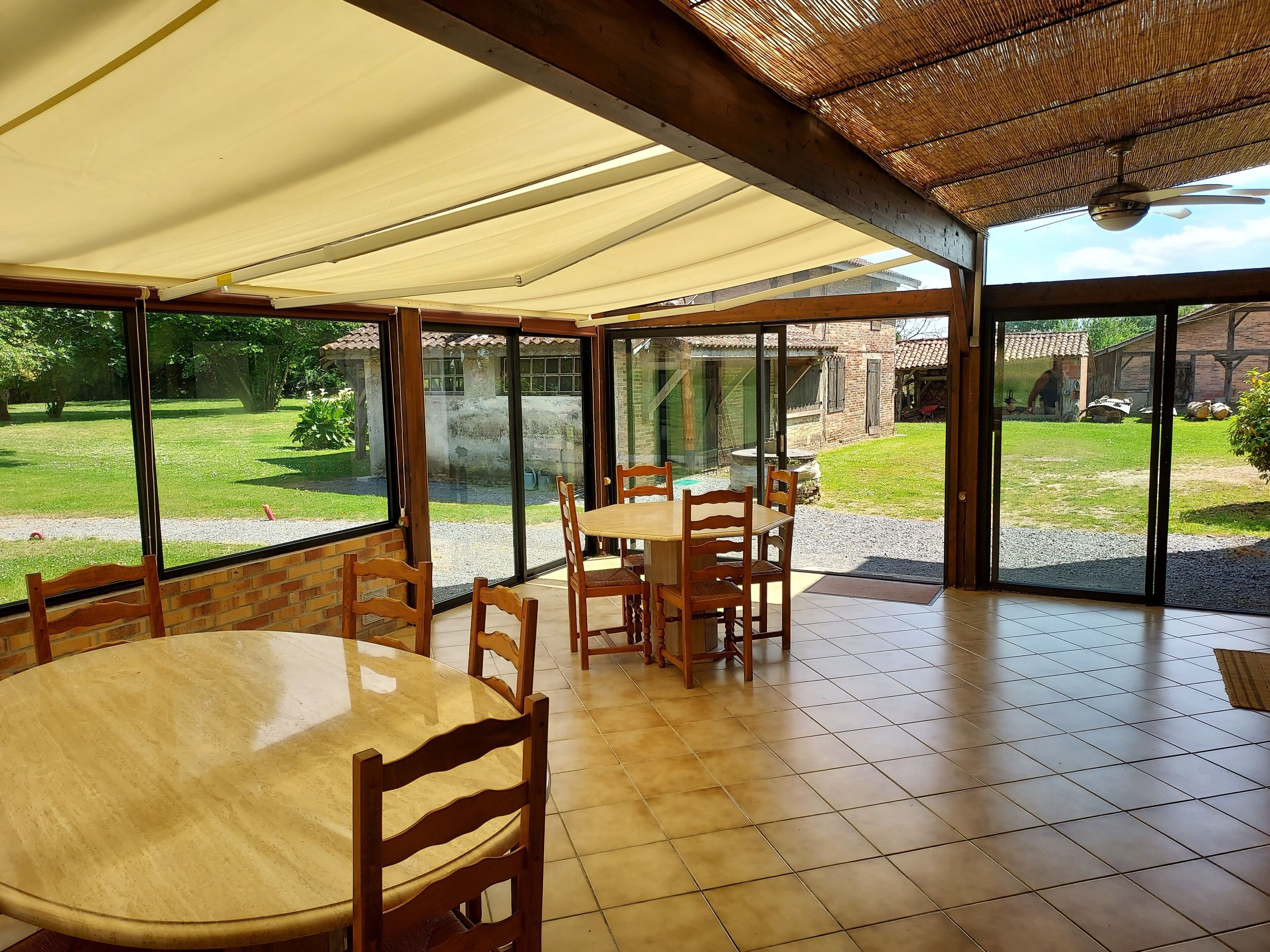 Petit déjeuner continental compris tous les jours