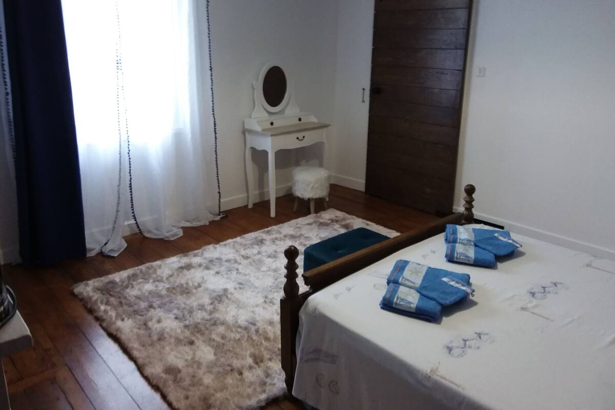 Tweepersoonskamer (L'oceane) | Luxe beddengoed, Select Comfort-bedden, verduisterende gordijnen