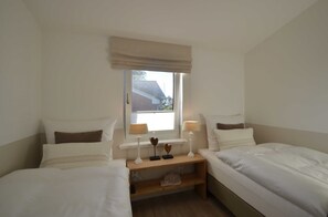 2 Schlafzimmer, Zimmersafe, Reisekinderbett, WLAN