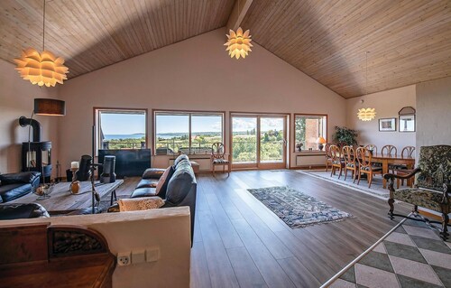 Cozy home in Allinge with sauna