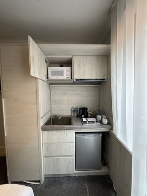Estudio, baño privado (Suite) | Cocina privada