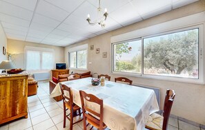 Dining - 2 bedroom beautiful apartment in Caromb (Caromb)