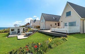 Pool - Cozy home in Allinge with sauna (Allinge)