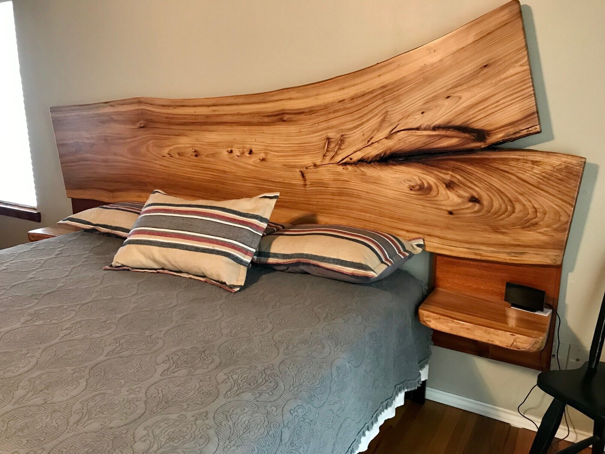 Hand crafted by Pepper Creek Creations and sculptured by Mother Nature