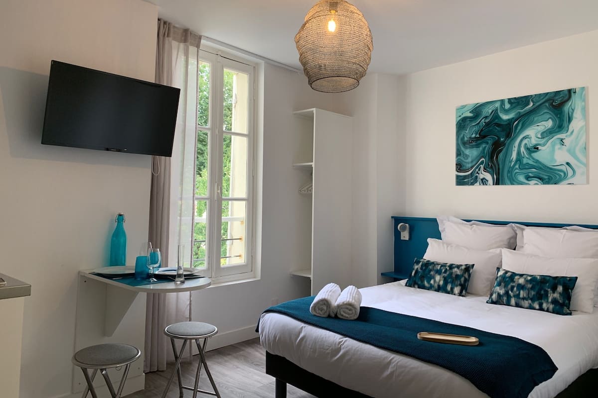 Studio, City View (1er étage )