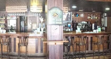Hostel Restaurant Leyvamar