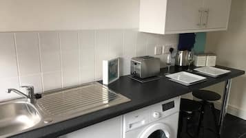 House, Private Bathroom (Whole)