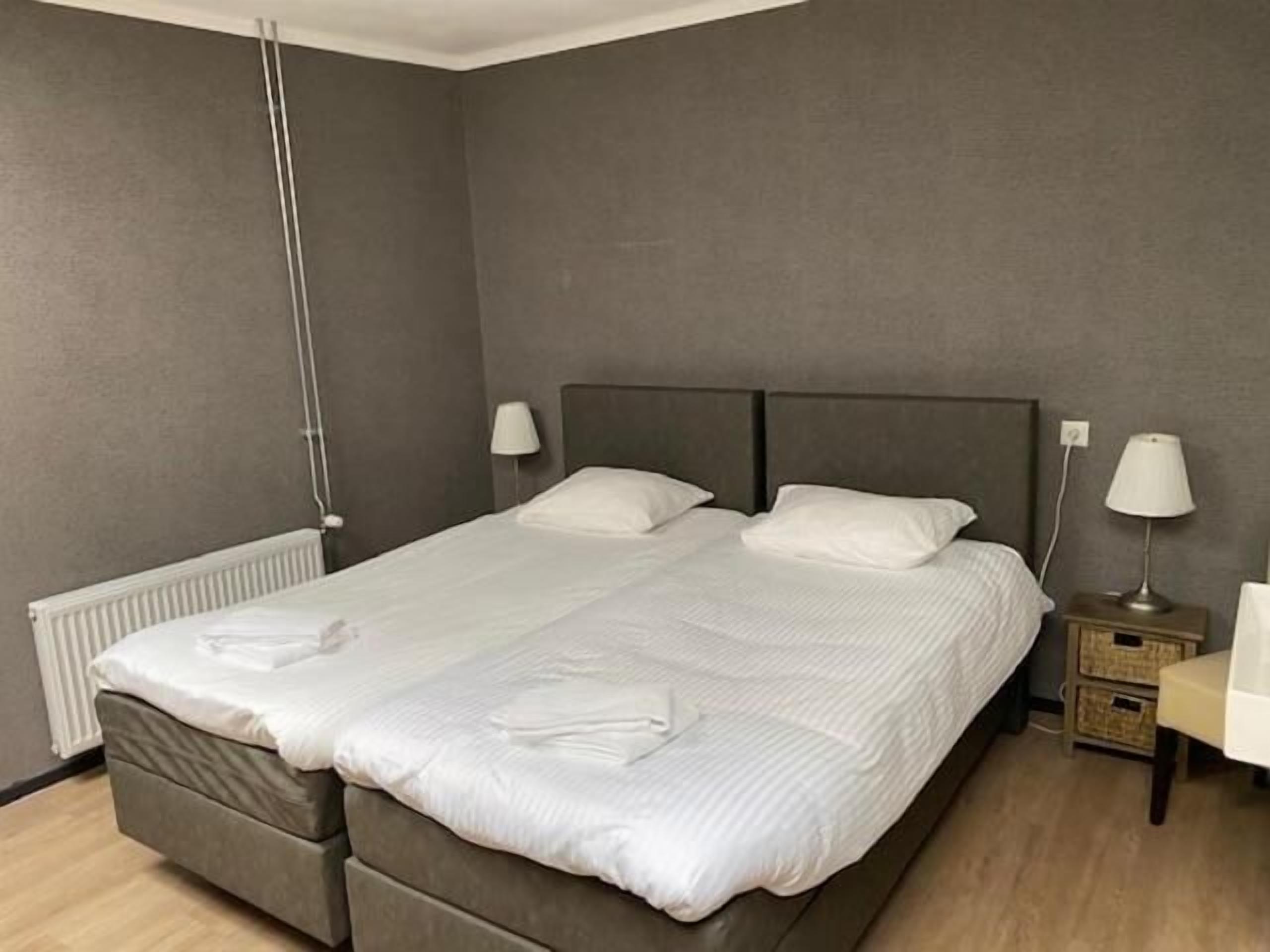 down duvets, individually decorated, individually furnished, desk