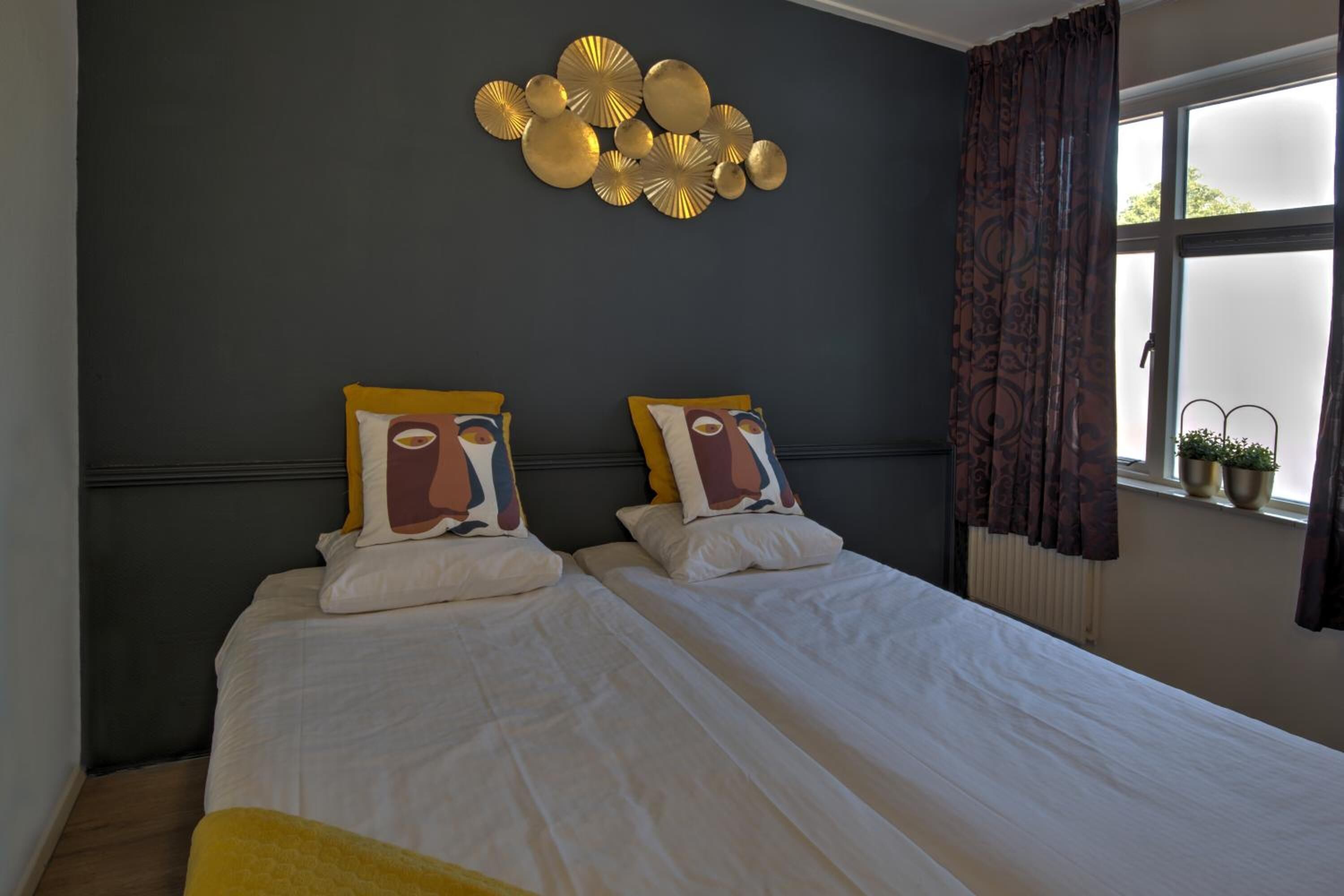 down duvets, individually decorated, individually furnished, desk