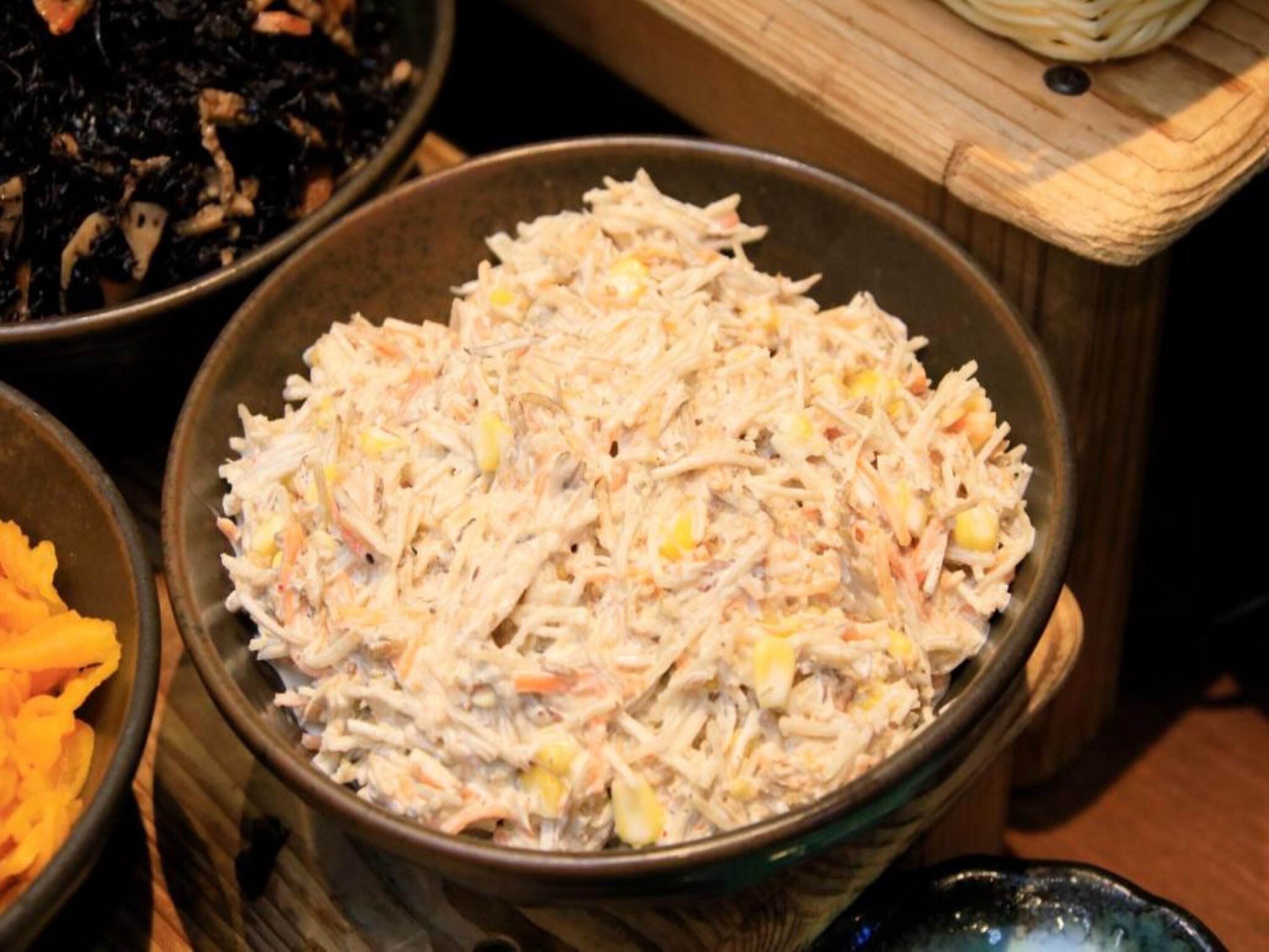 daily buffet breakfast (jpy 1600 per person)