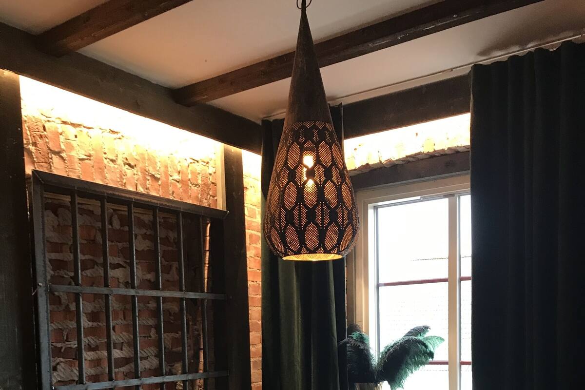 Single Room | Blackout drapes, WiFi (free), individually decorated