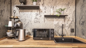 Shared kitchen - Kronan Bed & Breakfast (Vara)