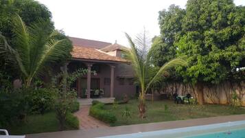 Kolam renang