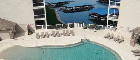 Alberca al aire libre