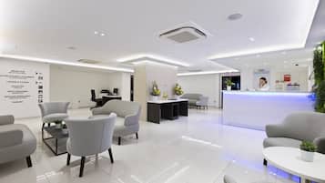 Sala de estar en el lobby