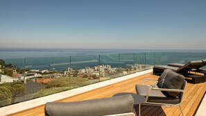 Suite (Lunar) | Terrace/patio - Moondance Villa & Suites (Cape Town)