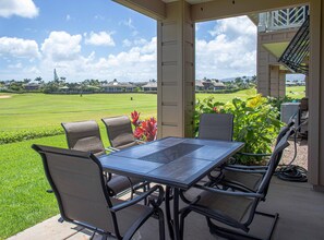 Outdoor dining - Luxury Unit Pili Mai 7F With Horizon Ocean Views. Fully Air Conditioned! (Poipu)