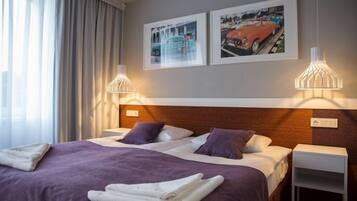 Double or Twin Room | Iron/ironing board, travel crib, free WiFi, bed sheets