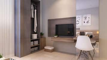 Caja de seguridad en la habitación y escritorio