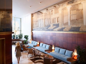 Lobby - Brown Acropol, a member of Brown Hotels (Athens)