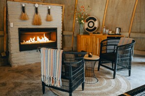 Executive Room | Living area | TV, fireplace - Amarembo by Touch Down (Musanze)