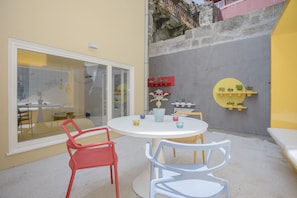 Comfort-Apartment, 2 Schlafzimmer | Terrasse/Patio