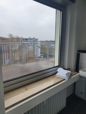 Balcony view - Studiotel Top Loft (Düsseldorf)