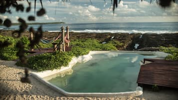 Udendørs pool, liggestole