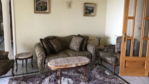 Unclassified image, 2 of 8, button - Luxury Apartment in Aley - Lebanon (Aley)