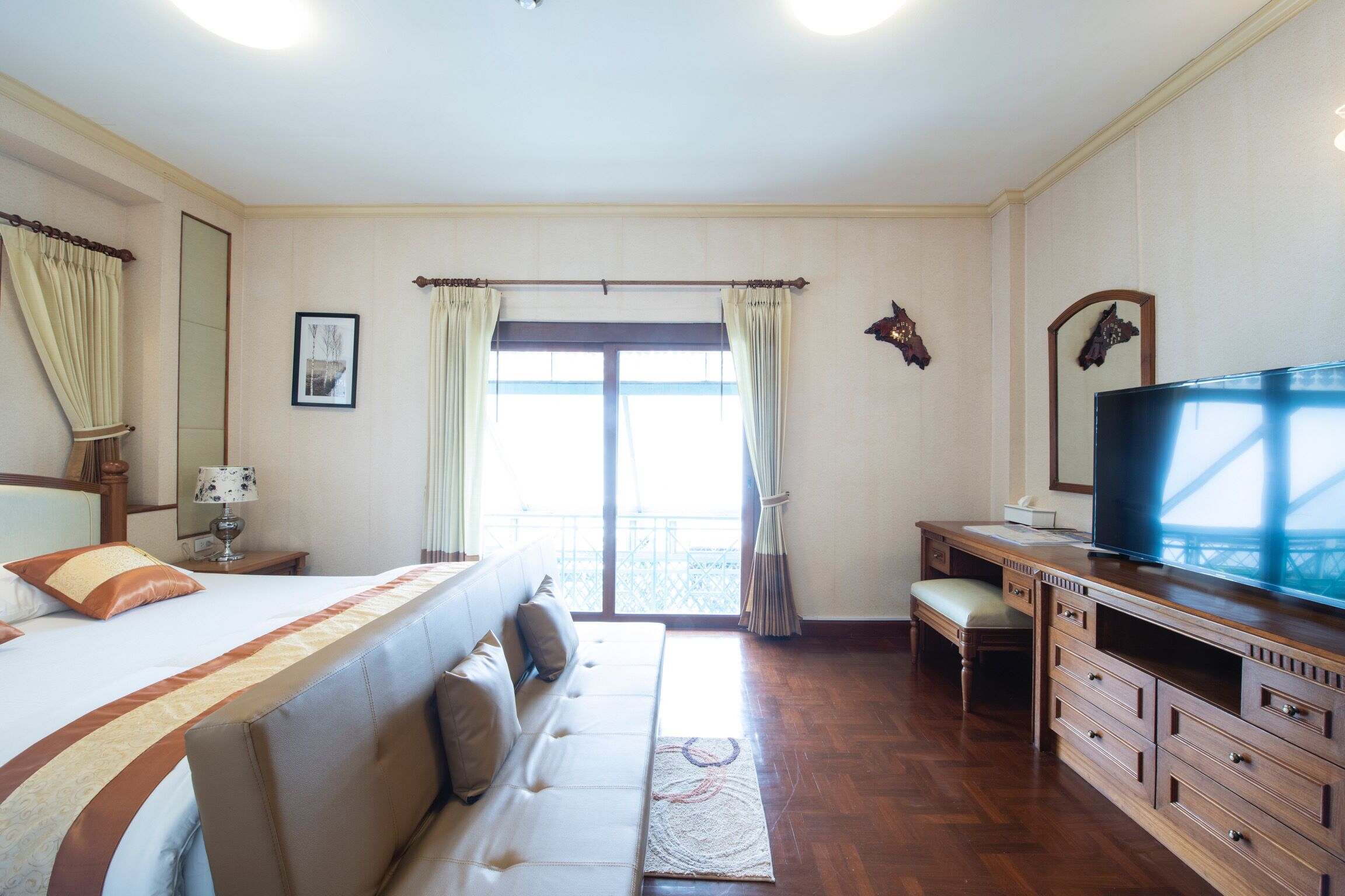 2 室のベッドルーム、アイロン / アイロン台、WiFi、ベッドシーツ