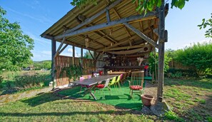 BBQ/picnic area - Le Kouloury (Meyronne)