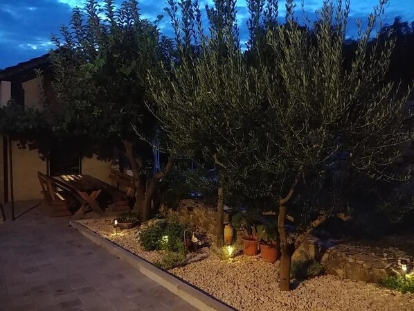 Garden - Village House Imotski (Imotski)