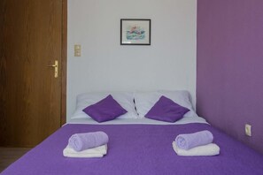 Apartment, 3 Bedrooms | 3 bedrooms, desk, soundproofing, iron/ironing board