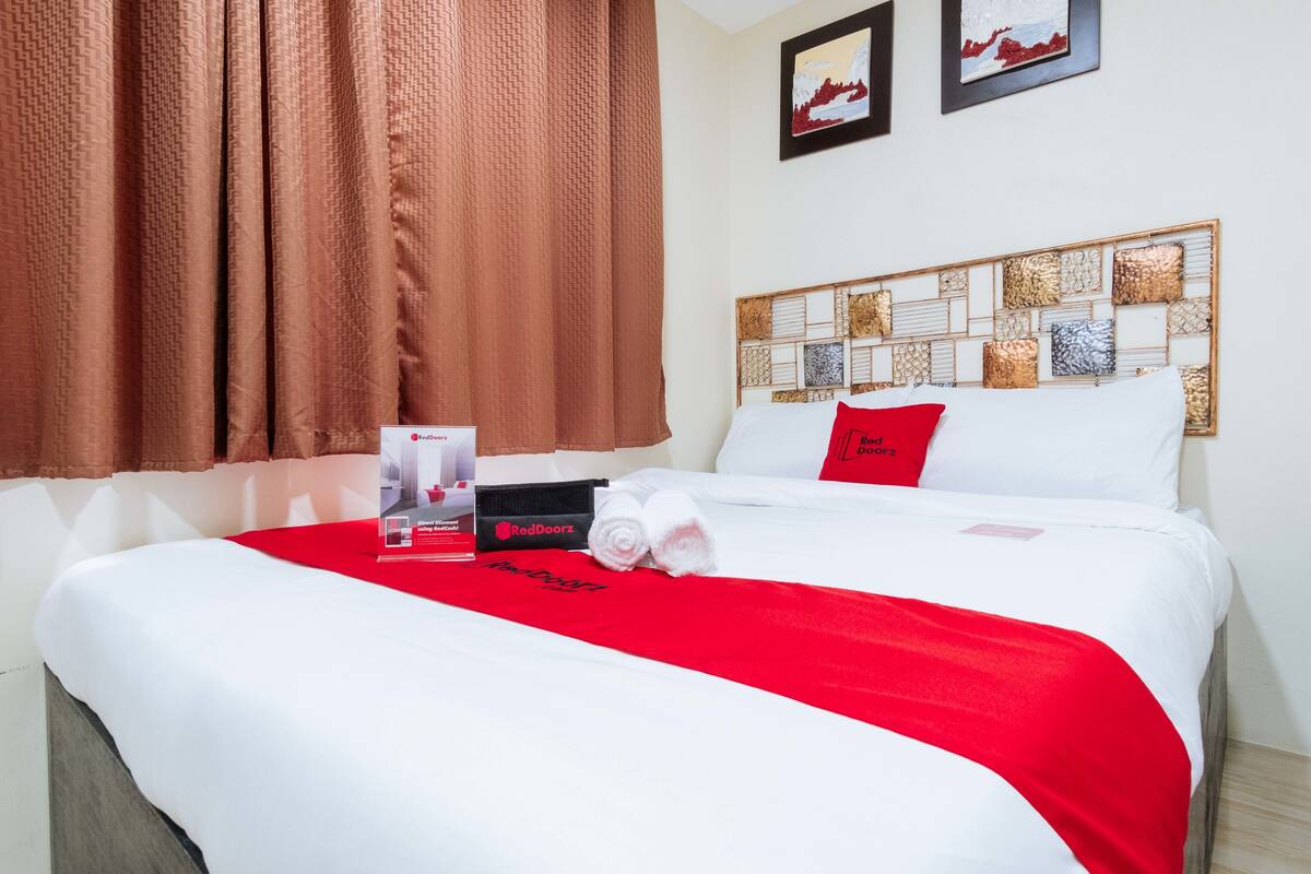 Double Room | Desk, laptop workspace, free WiFi