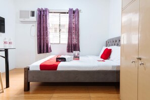 ダブルルーム | デスク、ノートパソコン用作業スペース、WiFi (無料)