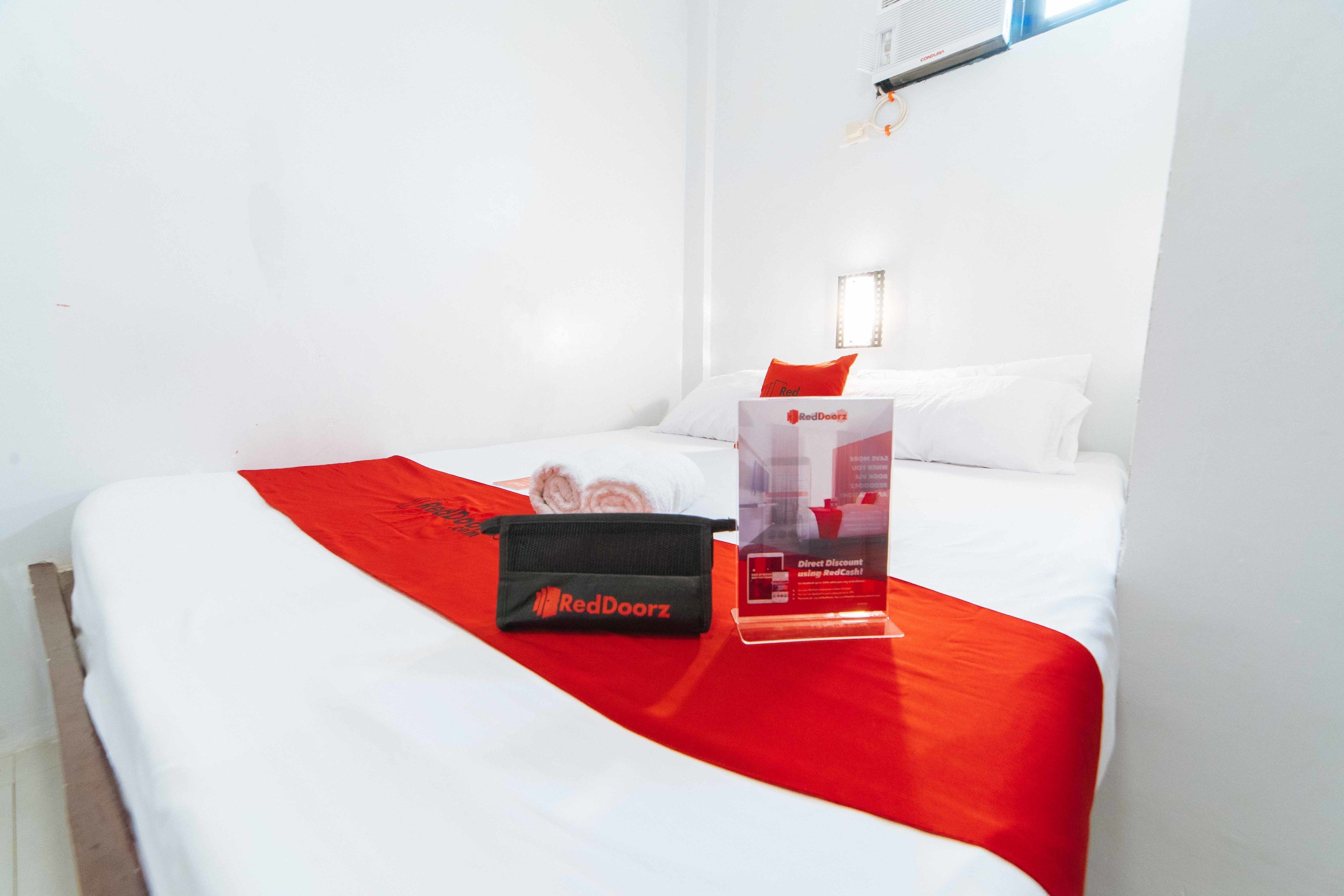 Double Room | Desk, laptop workspace, free WiFi