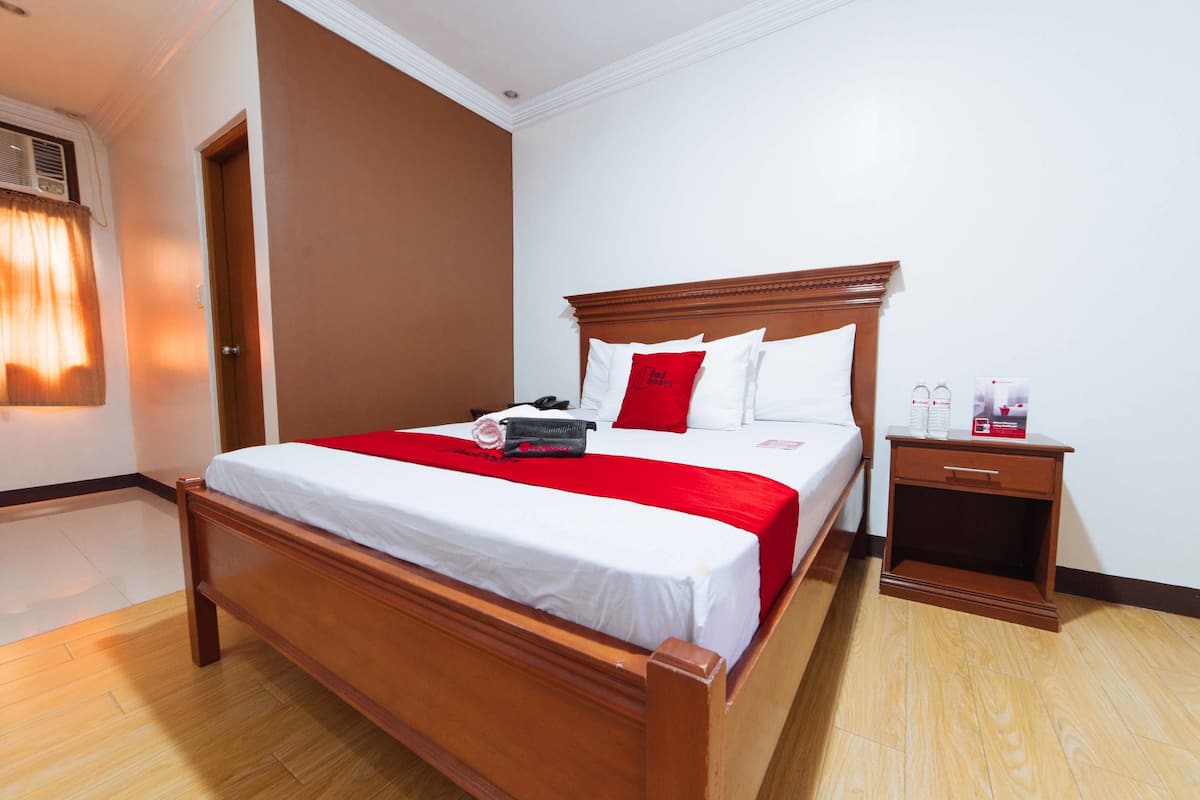 Standard-Doppelzimmer | Schreibtisch, kostenloses WLAN