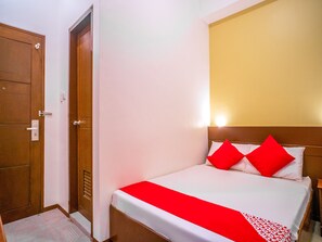 Habitación doble estándar | Wifi gratis y ropa de cama 