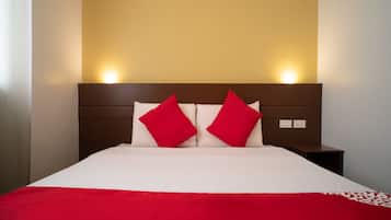 Standard Double Room | Free WiFi, bed sheets